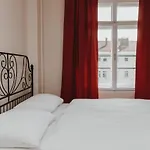 Party Zzz Хостел Любляна