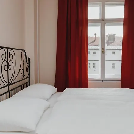 Party Zzz Hostel Lublana