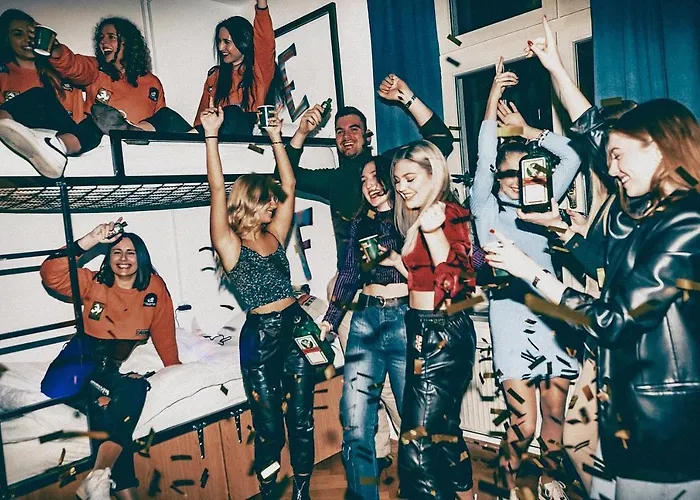 Party Zzz * リュブリャナ